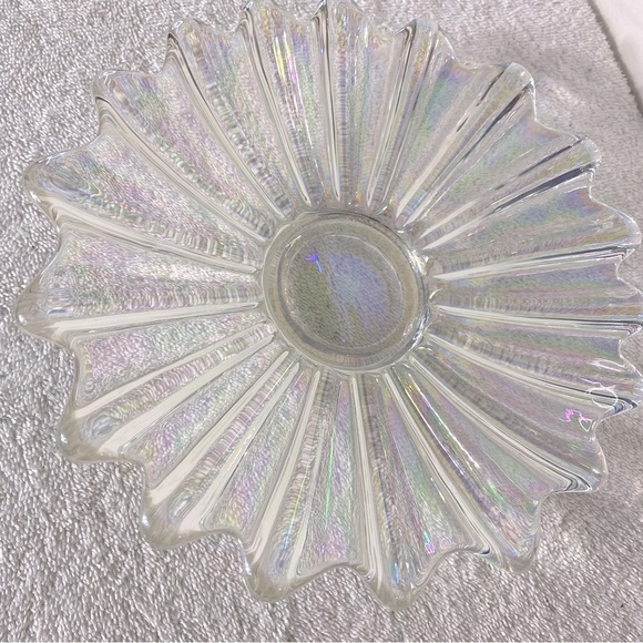 Vintage Federal Glass Iridescent Petal Plate Sunburst Plate Glass Art - Picture 8 of 9